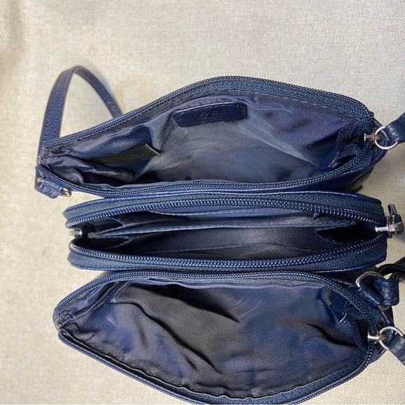 Guani Bernini  Triple-Zip Pebble Leather Dasher Crossbody - Picture 5 of 7